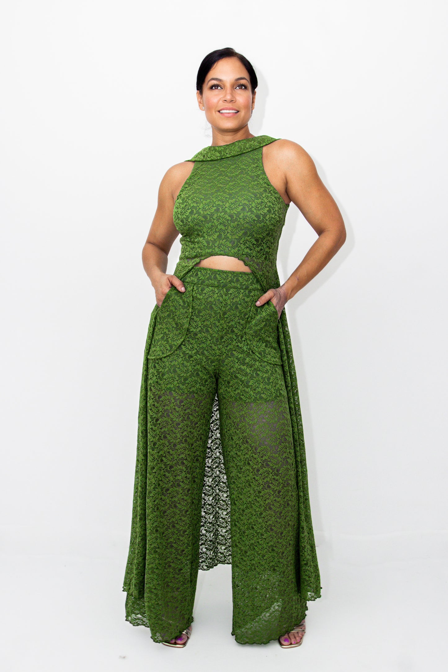 The Confident Muse Set – Lace Tunic & Wide-Leg Pants with Cowl Back in Cedar Green