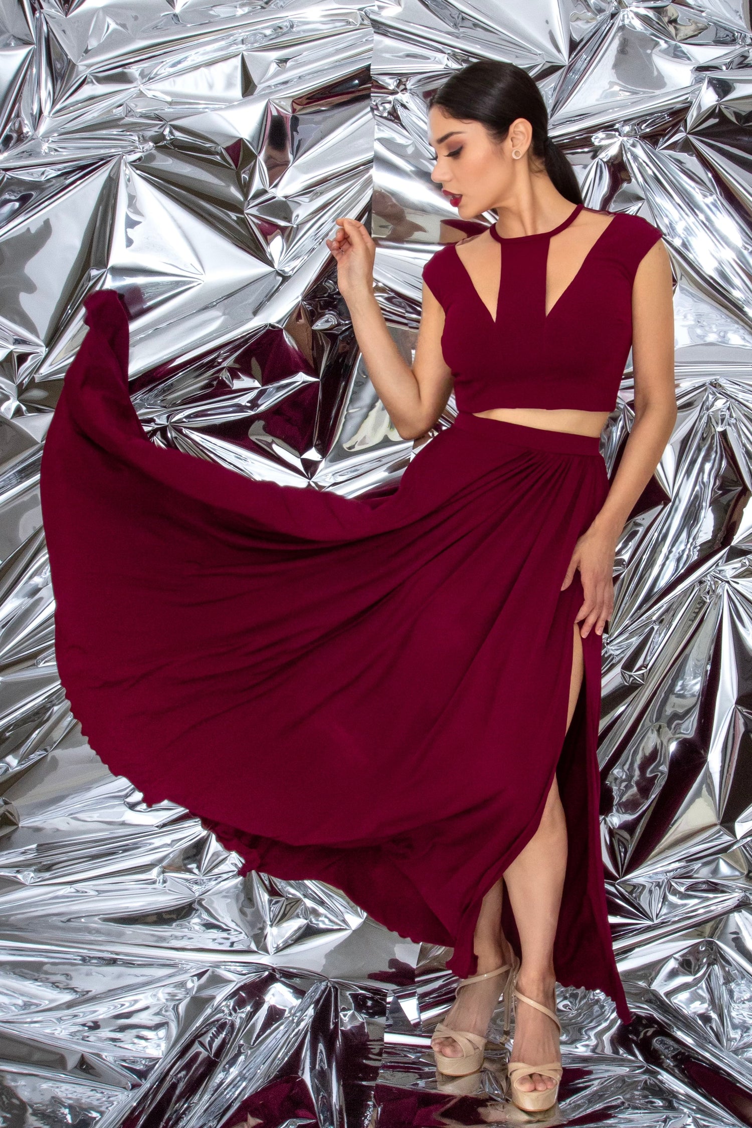 Maroon flowy skirt deals